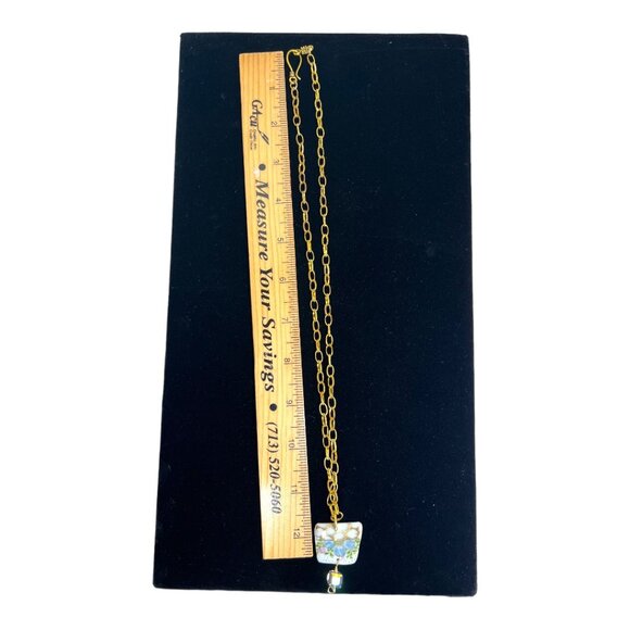 Broken China Pendant Necklace With Gold Tone Chain & Multifaceted Crystal Bead - Picture 5 of 11